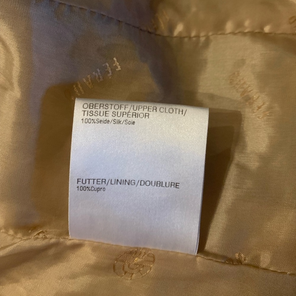 Vintage Louis Féraud Gold Silk Jacket Size 8-10 - Picture 6 of 6